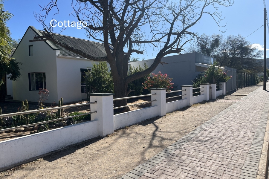4 Bedroom Property for Sale in Steytlerville Eastern Cape